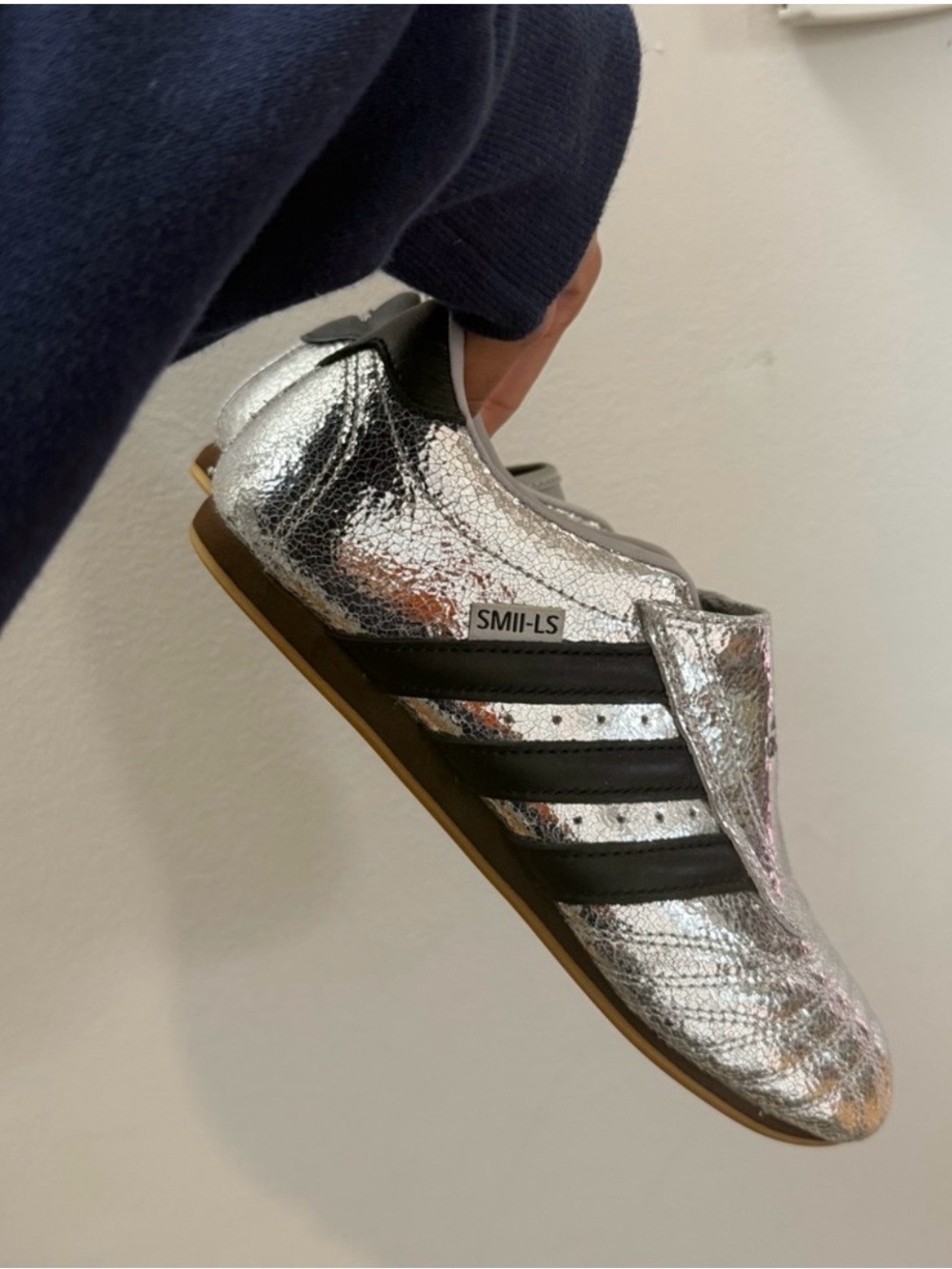 Adidas Taekwondo Women’s Silver Athletic Sneakers with Black Stripes Size 9.5